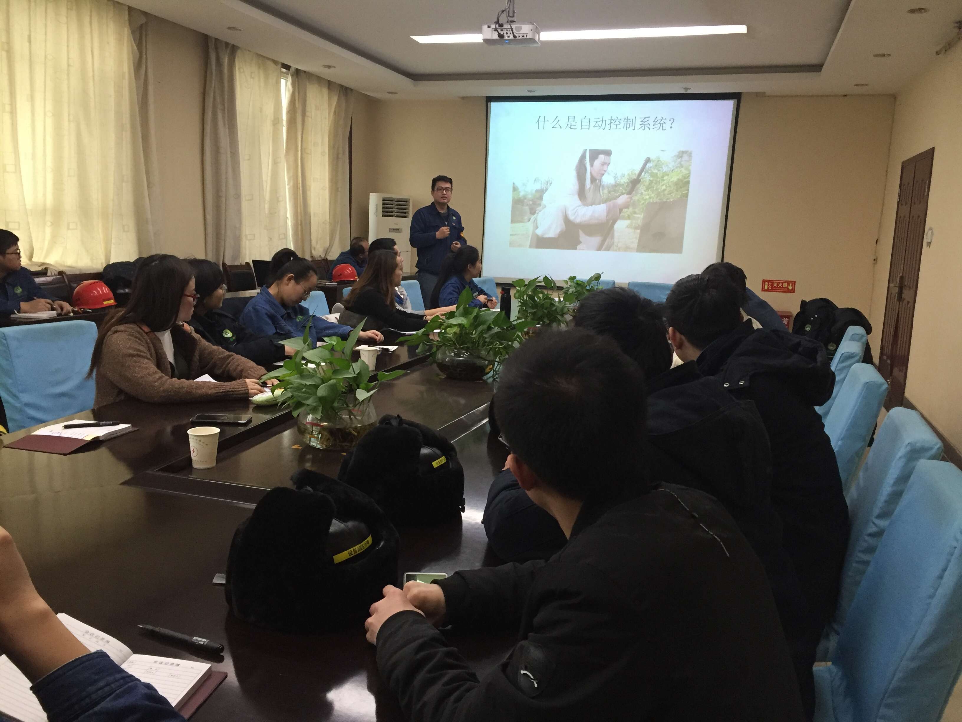盛源热电设备管理部开展安全承诺签字活动